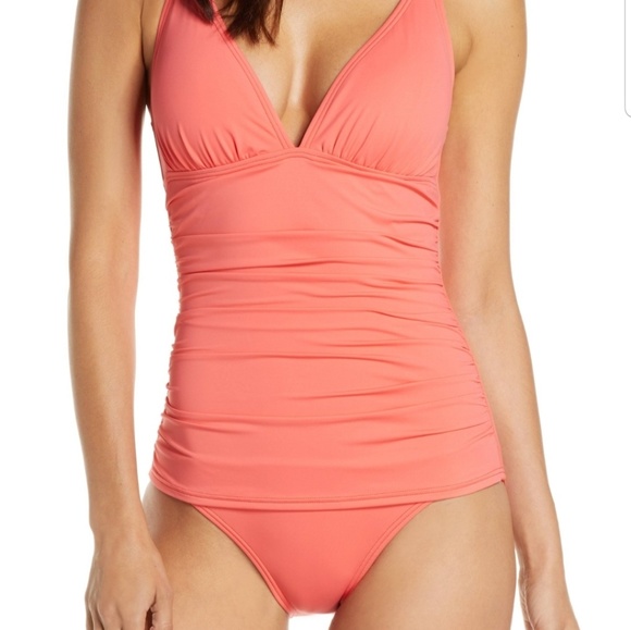 Tommy Bahama Other - Tommy Bahama ruched one piece bathing suit.  6
